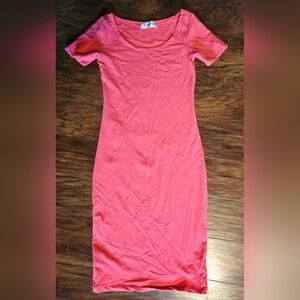 Chic Coral Midi Dress